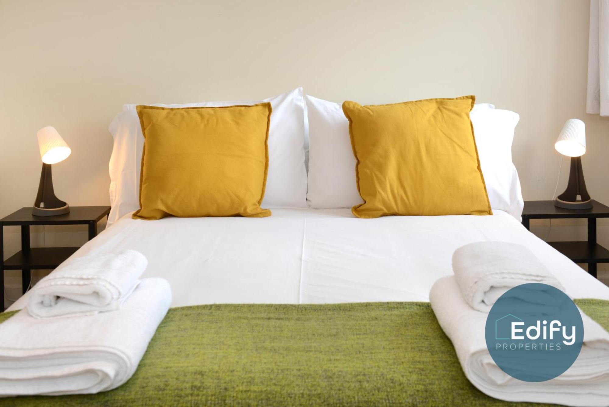 City Centre Townhouse, Sleeps 8, Free Parking Southampton Esterno foto