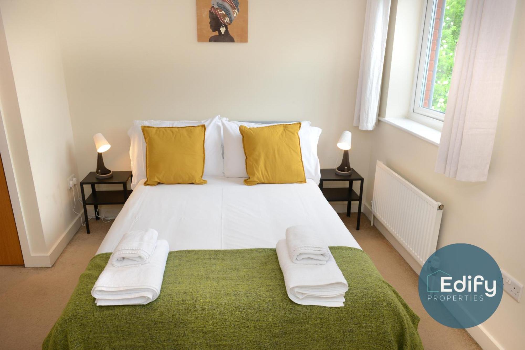 City Centre Townhouse, Sleeps 8, Free Parking Southampton Esterno foto
